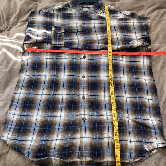 Carhartt Long Sleeve Flannel Shirt Men’s Size Large Button Down Comfy Cozy - Picture 8 of 9